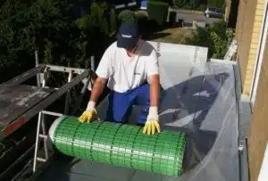 Ein professionelles Drainagesystem schützt wirksam vor Feuchtigkeit